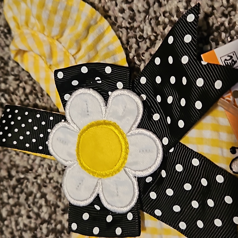 New with tag size 12 months. Bee dress - Picture 6 of 7
